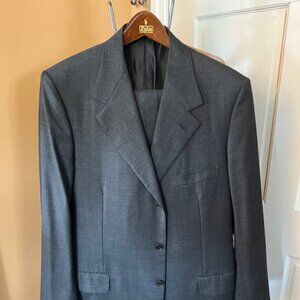 Bergdorf Goodman Italian Made Lightweight Suit Size 48